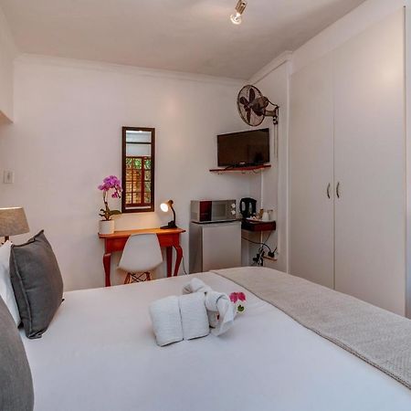 The Dorr Guest House Sandton Kültér fotó